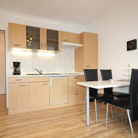 Apartment Wiking 17